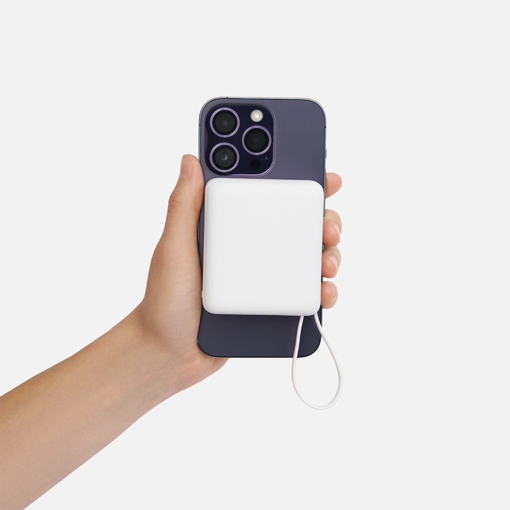 Внешний аккумулятор с подсветкой Риттер PD (Ritter PD) 10000mAh с функцией беспроводной зарядки 15W — изображение 10